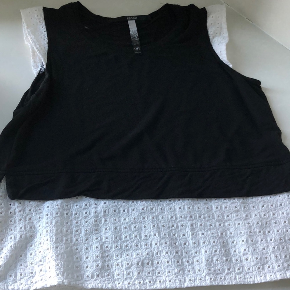 Kensie Eyelit Ruffle Tank